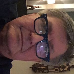 Meet your Posher, Robert